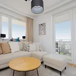 Luxury Three Bedroom With Parking & Balcony In Mokotow By Renters Prestige *
